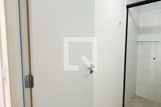 Banheiro de apartamento para alugar com 1 quarto, 36m² em Vila Pirituba, São Paulo