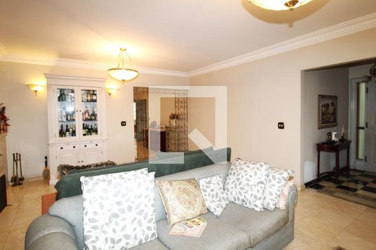 Sala de casa para alugar com 3 quartos, 360m² em Jardim Leonor Mendes de Barros, São Paulo