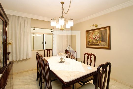 Sala de Jantar de casa para alugar com 3 quartos, 360m² em Jardim Leonor Mendes de Barros, São Paulo