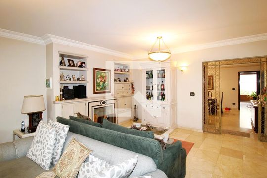 Sala de casa para alugar com 3 quartos, 360m² em Jardim Leonor Mendes de Barros, São Paulo