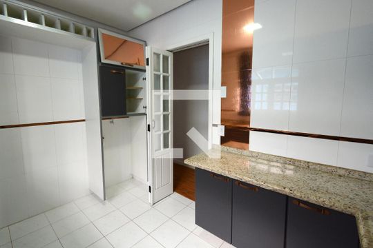 Cozinha - casa 1 de casa à venda com 9 quartos, 300m² em Jardim Palmares (zona Sul), São Paulo