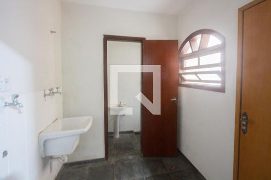 Área de Serviço de casa de condomínio à venda com 3 quartos, 260m² em Jardim Monte Azul, São Paulo