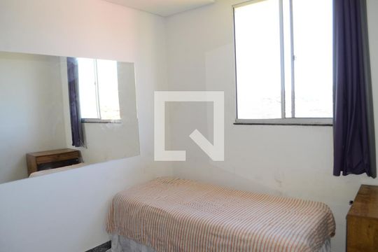 Quarto 2 de apartamento para alugar com 2 quartos, 45m² em Jardim Vitoria, Belo Horizonte