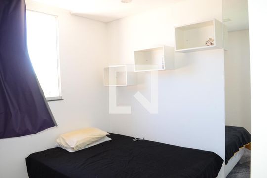 Quarto 1 de apartamento para alugar com 2 quartos, 45m² em Jardim Vitoria, Belo Horizonte