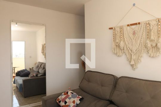 Sala de apartamento à venda com 2 quartos, 70m² em Vila Jacuí, São Paulo