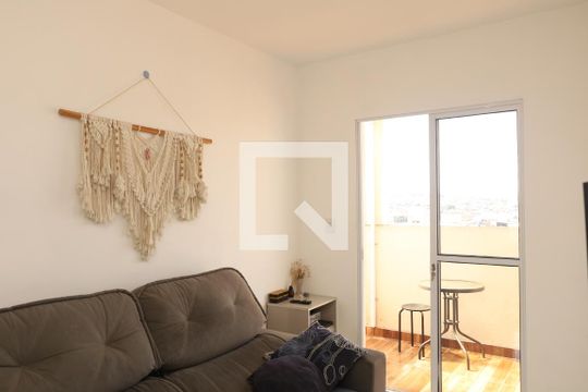 Sala de apartamento à venda com 2 quartos, 70m² em Vila Jacuí, São Paulo