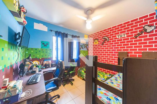 Quarto 1 de casa à venda com 3 quartos, 135m² em Parque Sao Vicente, Santo André