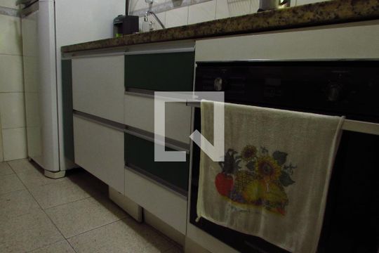 Cozinha de apartamento à venda com 2 quartos, 55m² em Vila Sao Silvestre (zona Leste), São Paulo