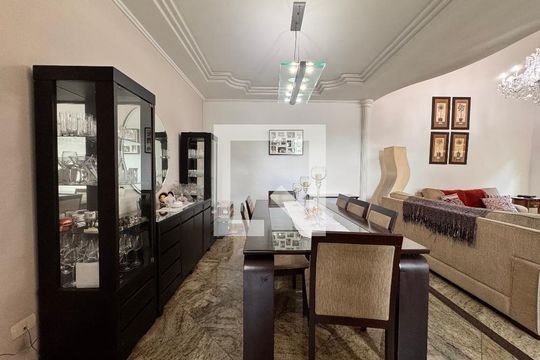 Sala de casa à venda com 4 quartos, 539m² em Santa Maria, Santo André