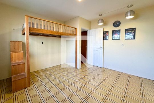 Quarto de apartamento para alugar com 1 quarto, 28m² em Ipiranga, São José