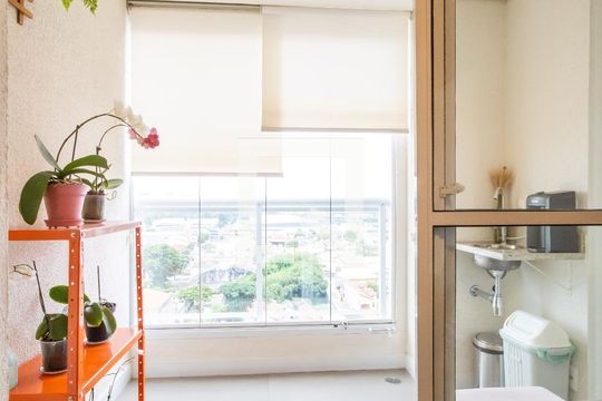 Sacada de apartamento para alugar com 2 quartos, 53m² em Presidente Altino, Osasco