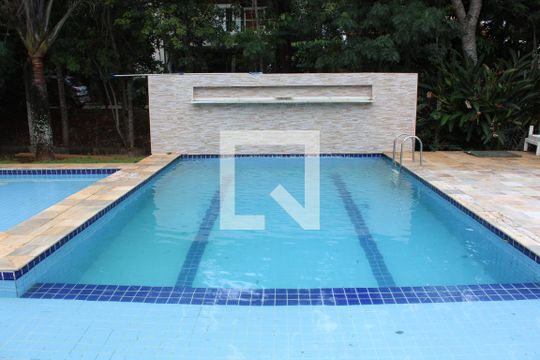 Área comum - Piscina de casa de condomínio para alugar com 3 quartos, 97m² em Paisagem Renoir, Cotia