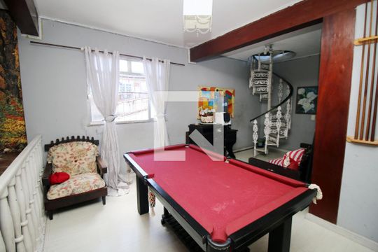 Sala 2 de casa para alugar com 5 quartos, 500m² em Irajá, Rio de Janeiro