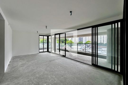 Apartamento para alugar com 3 quartos, 211m² em Campo Belo, São Paulo