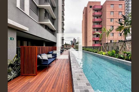 Piscina de apartamento para alugar com 3 quartos, 211m² em Campo Belo, São Paulo