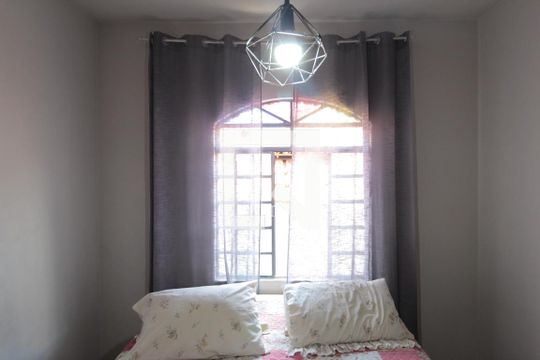 Quarto 1 de casa à venda com 3 quartos, 520m² em Céu Azul, Belo Horizonte