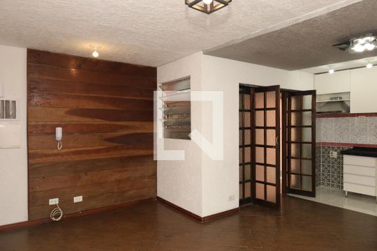 Casa para alugar com 2 quartos, 62m² em Jardim Itapemirim, São Paulo