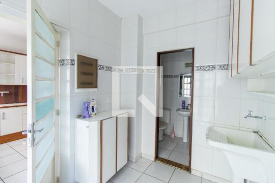 Área de Serviço de casa de condomínio para alugar com 4 quartos, 3m² em Lajeado, Cotia