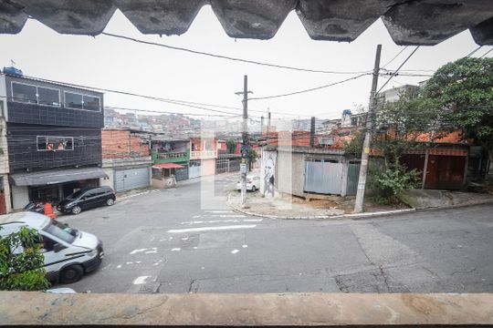Vista de casa à venda com 5 quartos, 333m² em Jardim Miriam, São Paulo