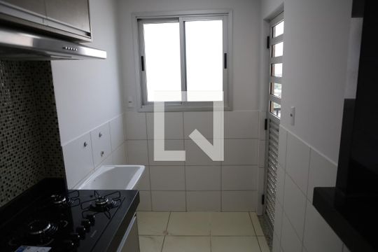 Cozinha de apartamento para alugar com 2 quartos, 55m² em Parque Oeste Industrial, Goiânia