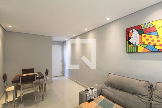 Sala de apartamento para alugar com 3 quartos, 70m² em Jardim Guanabara, Belo Horizonte