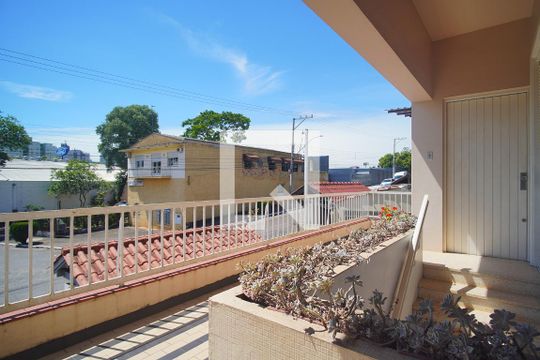 Vista da Sala de casa à venda com 4 quartos, 300m² em Primavera, Novo Hamburgo