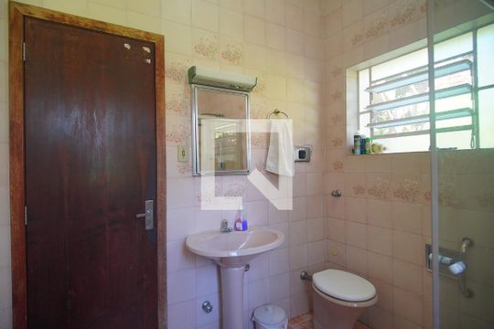 Banheiro 2 de casa à venda com 4 quartos, 300m² em Primavera, Novo Hamburgo