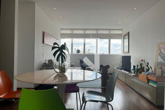 Sala de apartamento à venda com 2 quartos, 126m² em Vila Ipojuca, São Paulo