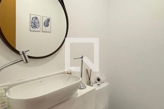 Lavabo de apartamento à venda com 3 quartos, 136m² em Tamboré, Santana de Parnaíba