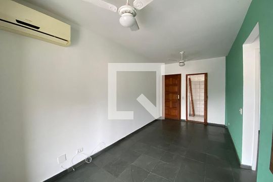 Sala de apartamento à venda com 2 quartos, 52m² em Méier, Rio de Janeiro