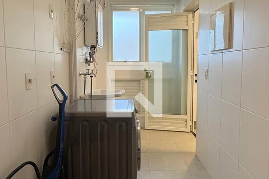 Área de Serviço de apartamento para alugar com 3 quartos, 156m² em Tamboré, Santana de Parnaíba