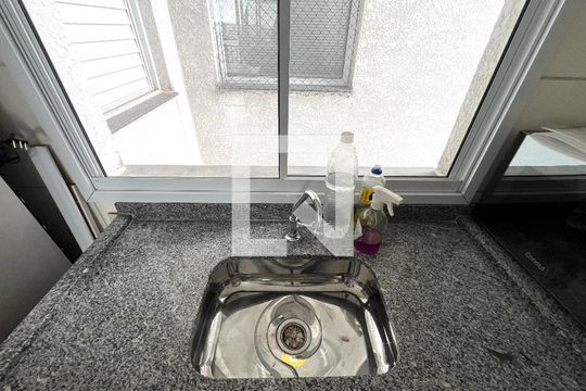 Cozinha de apartamento à venda com 1 quarto, 29m² em Vila Campestre, São Paulo
