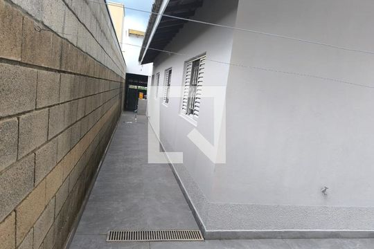 Área Externa de casa para alugar com 3 quartos, 68m² em Jardim Bahia, Várzea Paulista