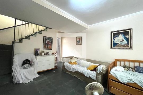 Sala de casa à venda com 3 quartos, 270m² em Parque Jabaquara, São Paulo