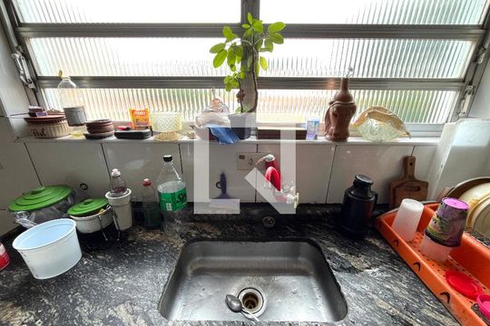 Cozinha de casa à venda com 3 quartos, 270m² em Parque Jabaquara, São Paulo