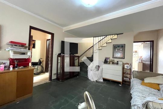 Sala de casa à venda com 3 quartos, 270m² em Parque Jabaquara, São Paulo