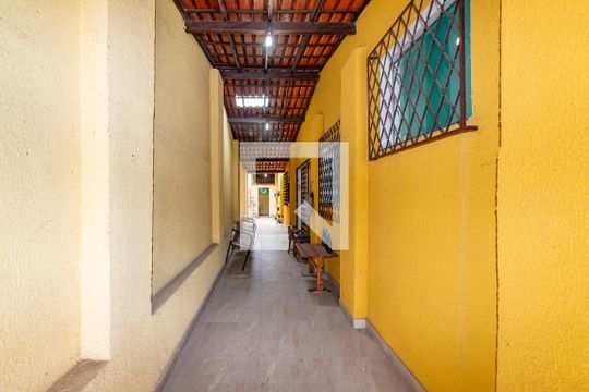 Varanda de casa à venda com 5 quartos, 280m² em Carlos Prates, Belo Horizonte