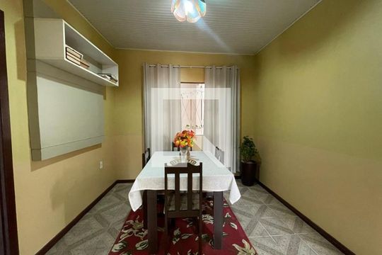 Casa para alugar com 3 quartos, 104m² em Santo Afonso, Novo Hamburgo
