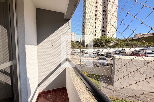 Sacada de apartamento à venda com 3 quartos, 76m² em Anhangabaú, Jundiaí