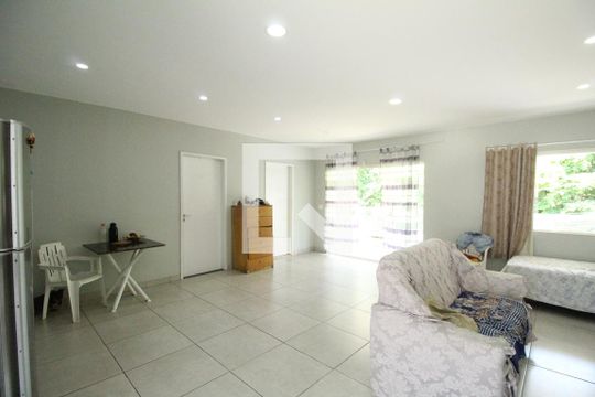 Sala 2 de casa de condomínio à venda com 4 quartos, 320m² em Taquara, Rio de Janeiro