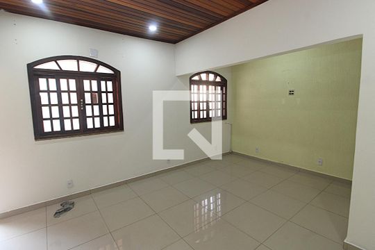 Casa para alugar com 3 quartos, 150m² em Madureira, Rio de Janeiro