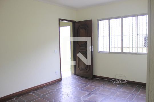 Apartamento à venda com 2 quartos, 85m² em Jardim Terezópolis, Guarulhos