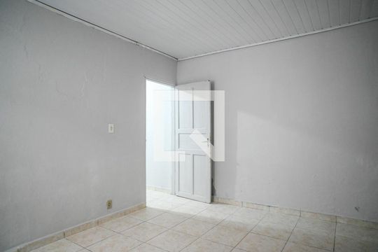 Quarto 2 de casa para alugar com 2 quartos, 80m² em Vila da Saúde, São Paulo