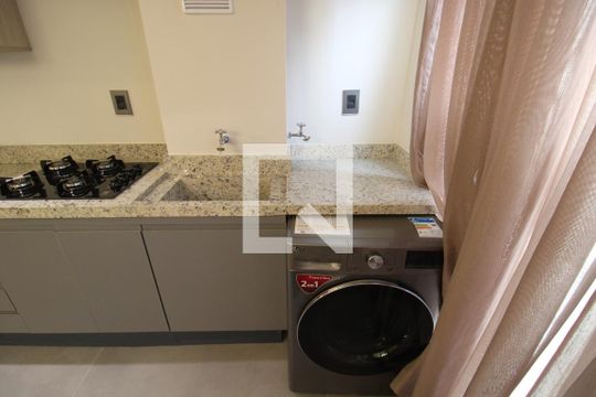 Cozinha de apartamento para alugar com 2 quartos, 43m² em Tucuruvi, São Paulo
