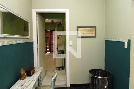 Corredor - Quartos de casa à venda com 3 quartos, 271m² em Vila Nova Mazzei, São Paulo