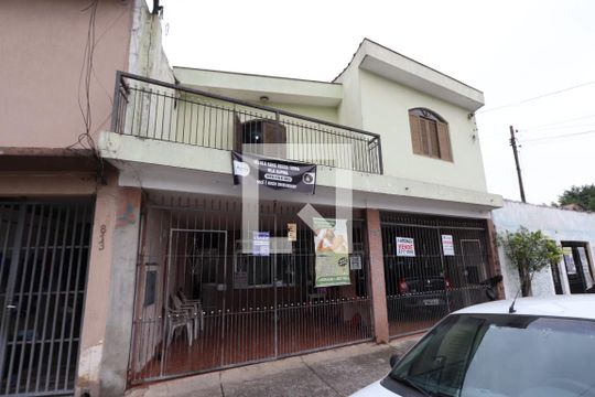 Fachada de casa à venda com 2 quartos, 180m² em Vila Alpina, São Paulo