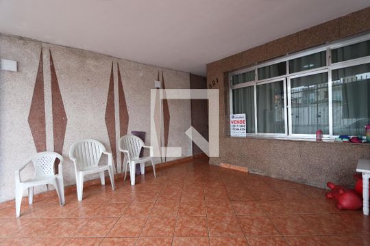Garagem de casa à venda com 2 quartos, 180m² em Vila Alpina, São Paulo