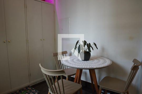 Cozinha de apartamento à venda com 2 quartos, 112m² em Jardim Paulista, São Paulo