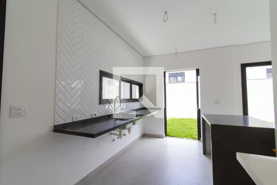 Cozinha de casa de condomínio à venda com 3 quartos, 139m² em Bosque das Palmeiras, Campinas