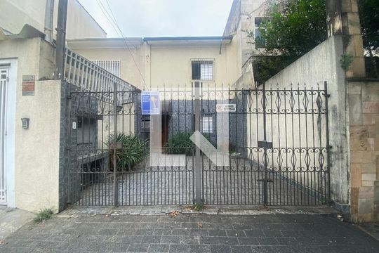 Fachada de casa à venda com 3 quartos, 196m² em Mooca, São Paulo